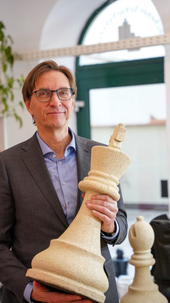 Stefan mit König